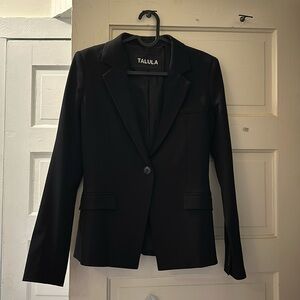Aritiza blazer